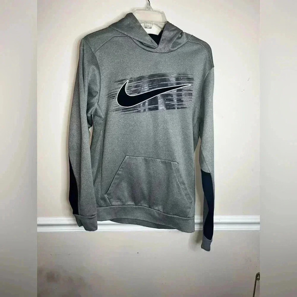Nike Other - Nike thermal hoodie /sz sm